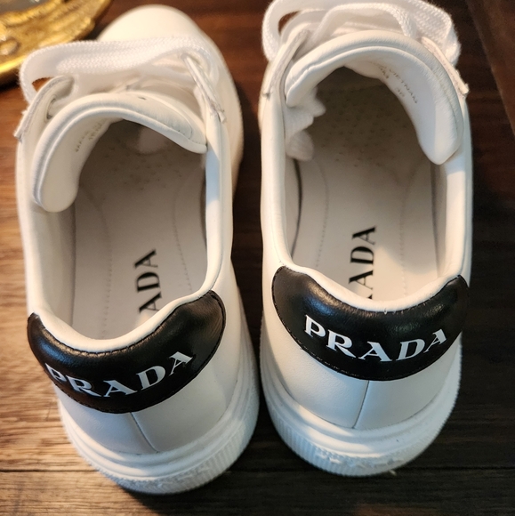 Prada Sneakers sz 36 - Picture 4 of 9